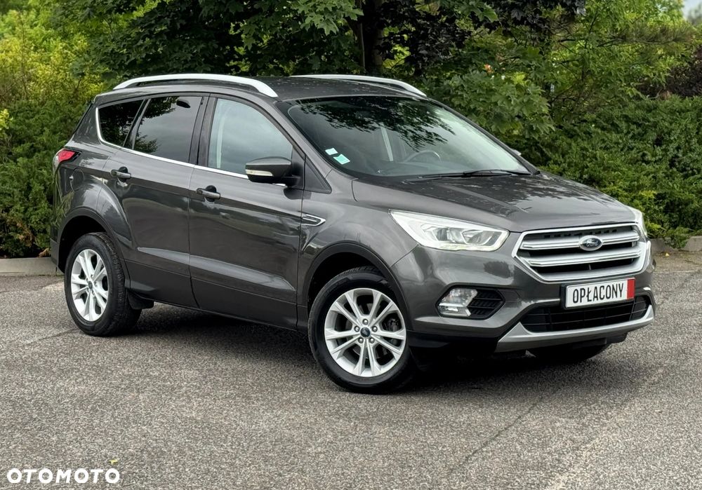 Ford Kuga 1.5 EcoBoost 2x4 Titanium - 3