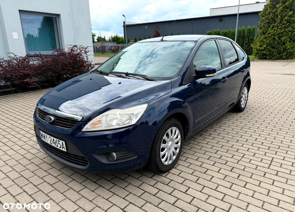 Ford Focus 1.4 Ambiente - 1