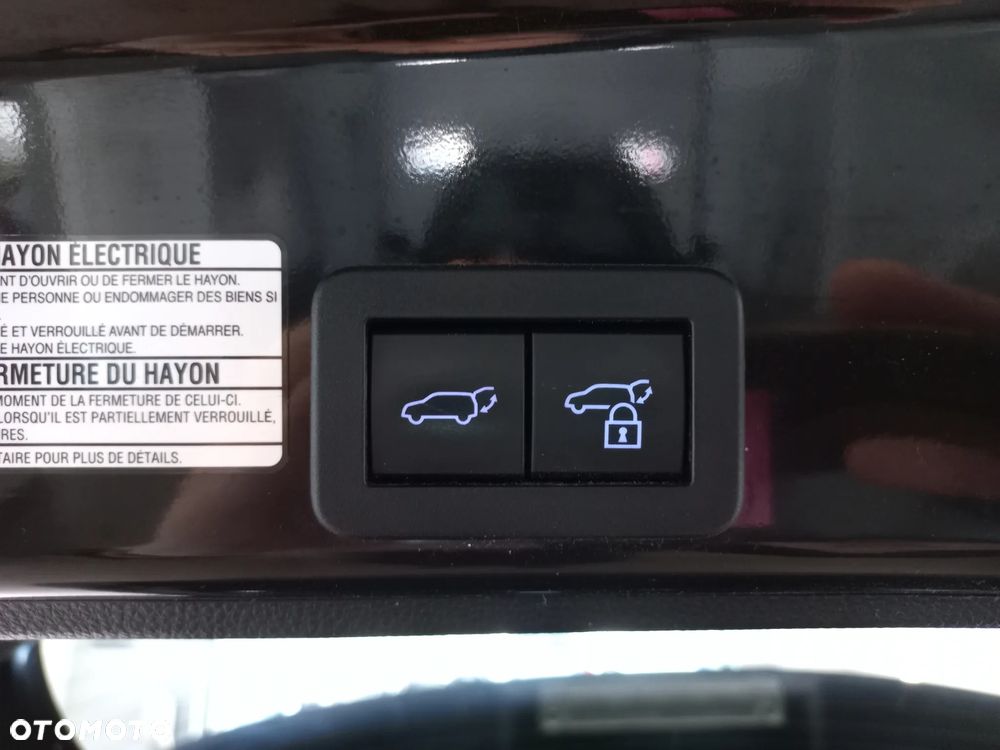 Toyota Yaris Cross Hybrid 1.5 Adventure 4x4 - 28