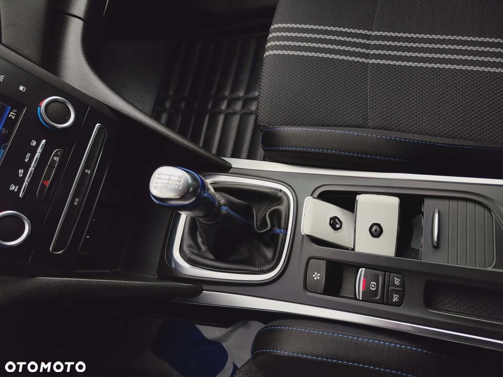 Renault Megane ENERGY dCi 130 GT LINE - 34