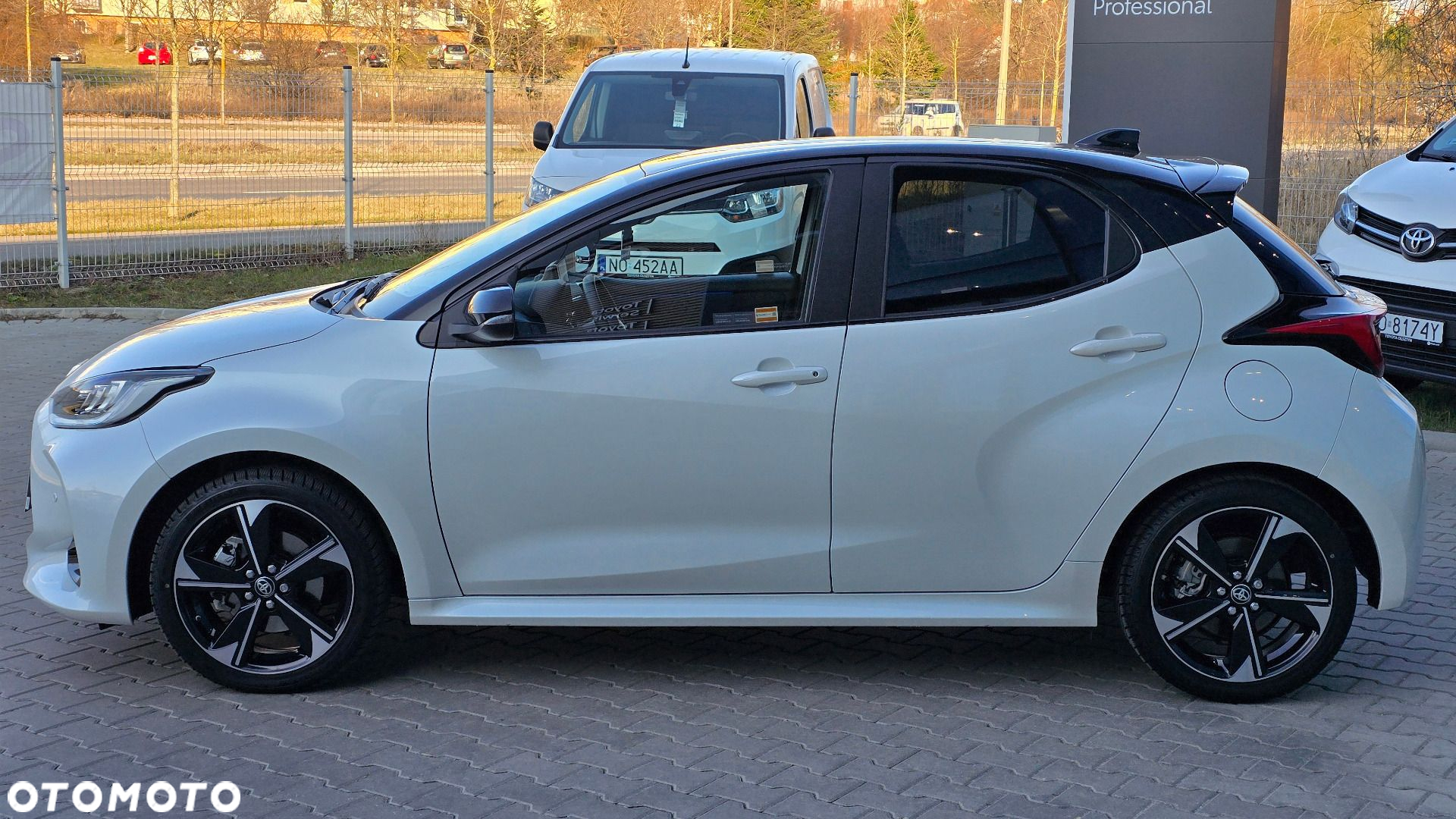 Toyota Yaris - 8