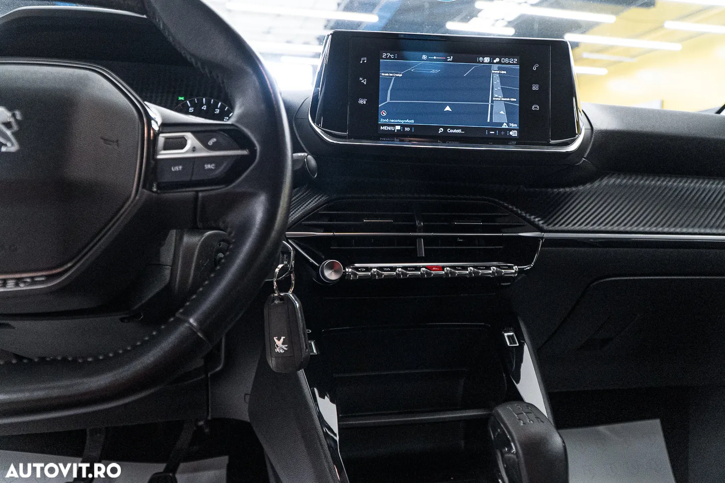 Peugeot 208 1.2L PureTech 100 S&S BVM6 Allure - 14