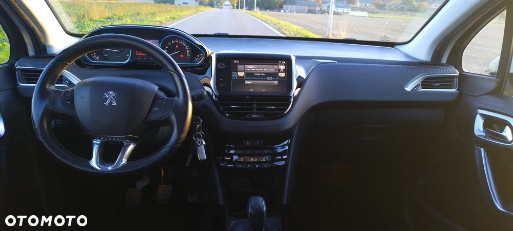Peugeot 2008 - 14