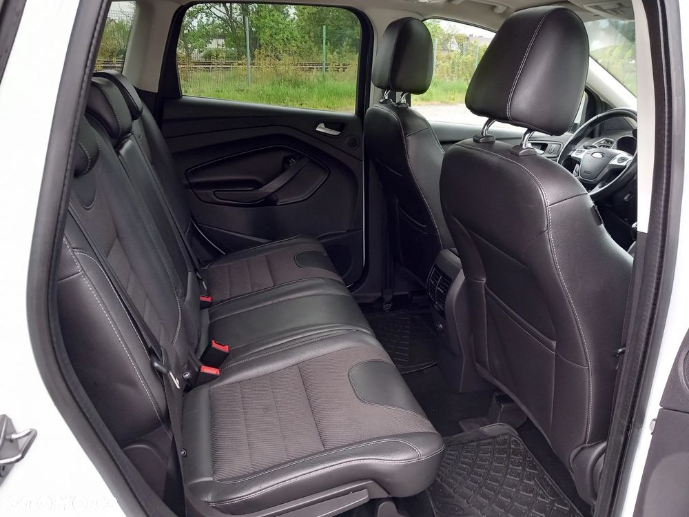 Ford Kuga 2.0 TDCi Titanium - 26