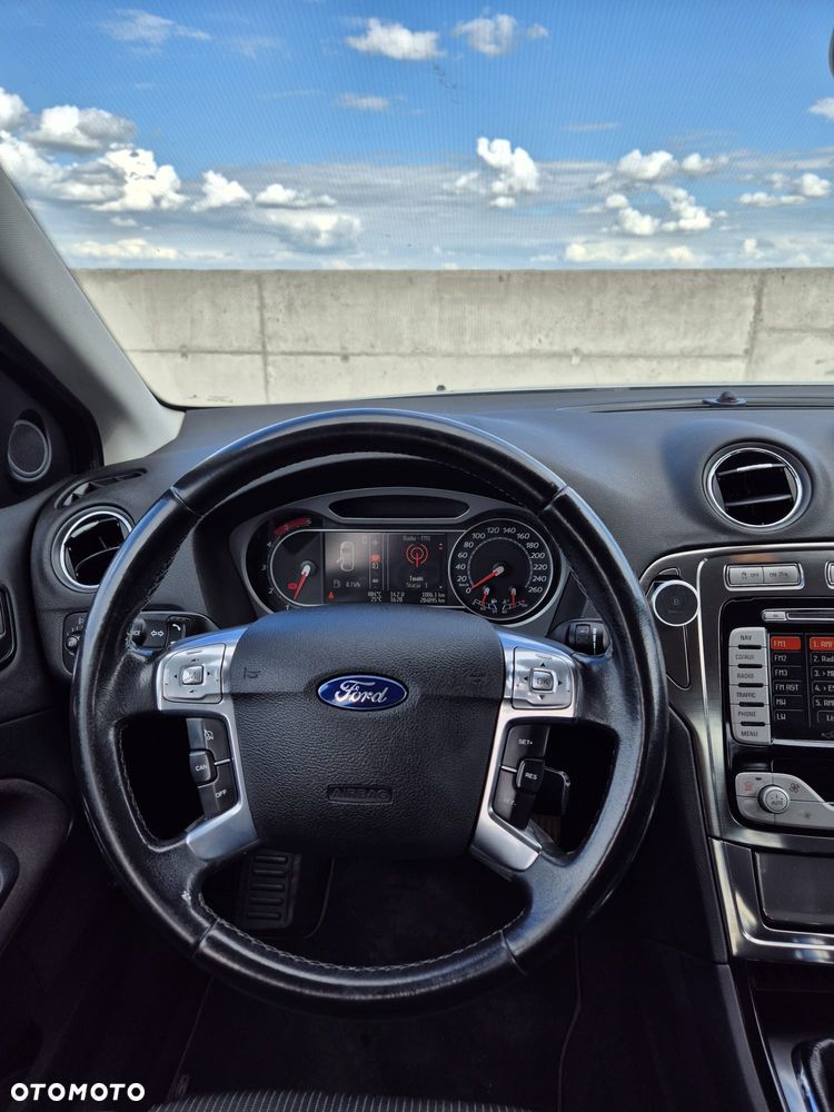 Ford Mondeo 2.0 TDCi Titanium - 3