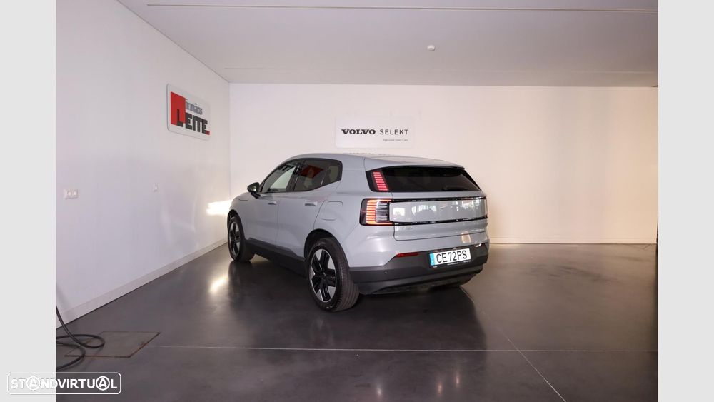 Volvo EX30 51 kWh Single Motor Plus - 2