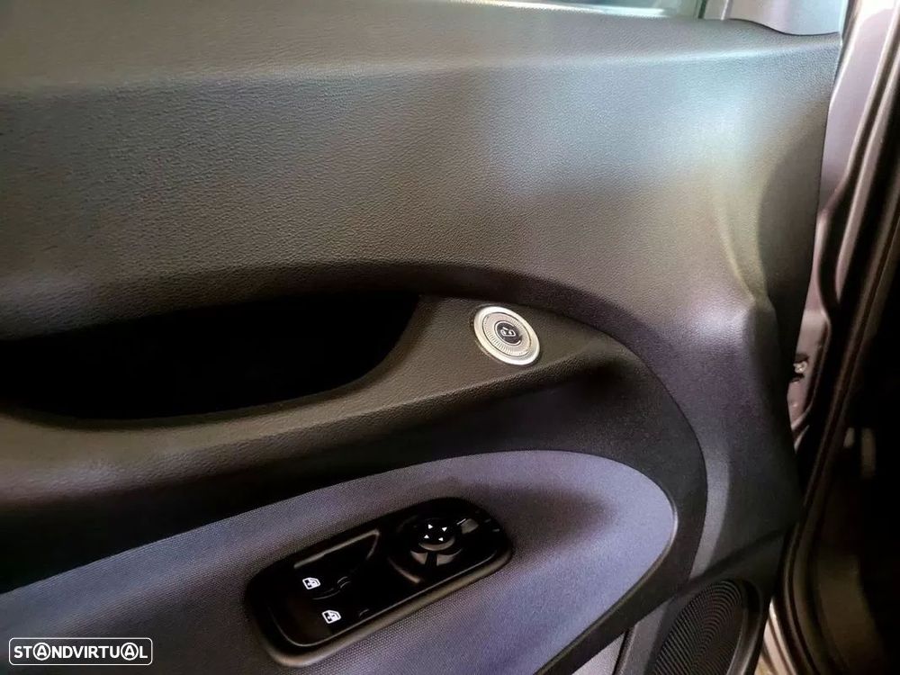 Fiat 500e C La Prima - 48