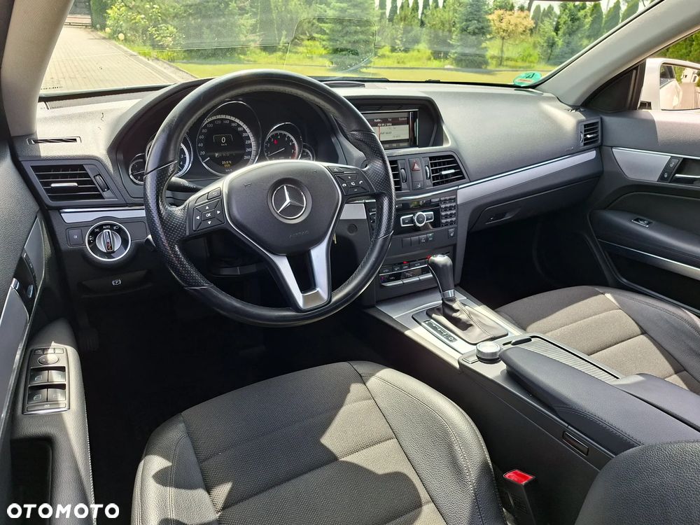 Mercedes-Benz Klasa E - 22