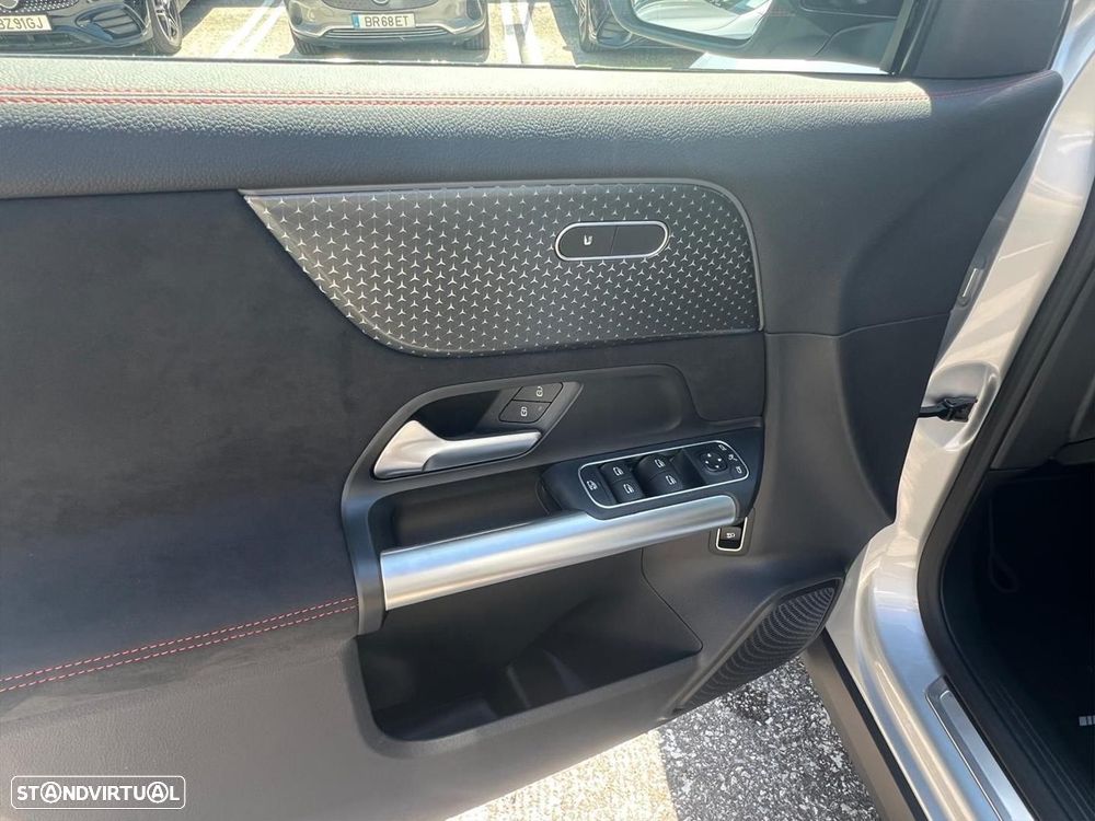 Mercedes-Benz EQA 250+ AMG Line - 11