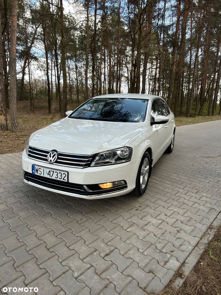 Volkswagen Passat - 7