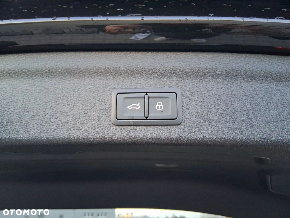 Audi Q3 35 TFSI S line S tronic - 24