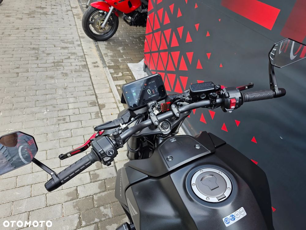 Honda Hornet - 21