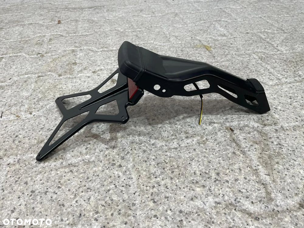 Mocowanie tablicy rejestracyjnej, ogon, Siedzenie kierowcy KTM SUPER DUKE 1290 GT (nr1367) - 2