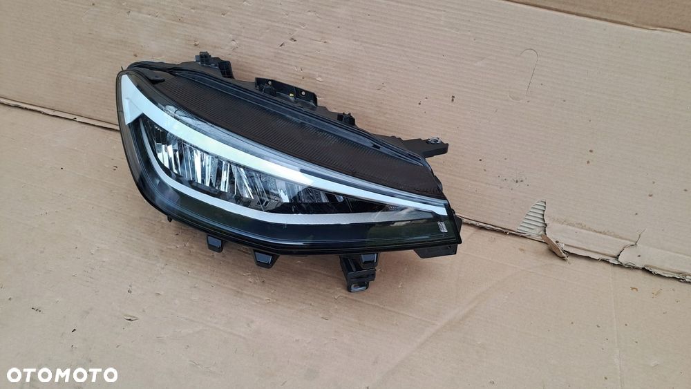 VW ID4 ID.4 PRAWA LAMPA FULL LED 11b941006a UŻYWANA - 3