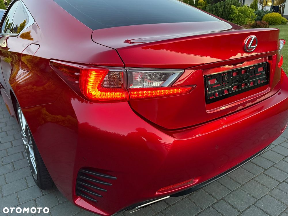 Lexus RC 200t / 300 F Sport - 14