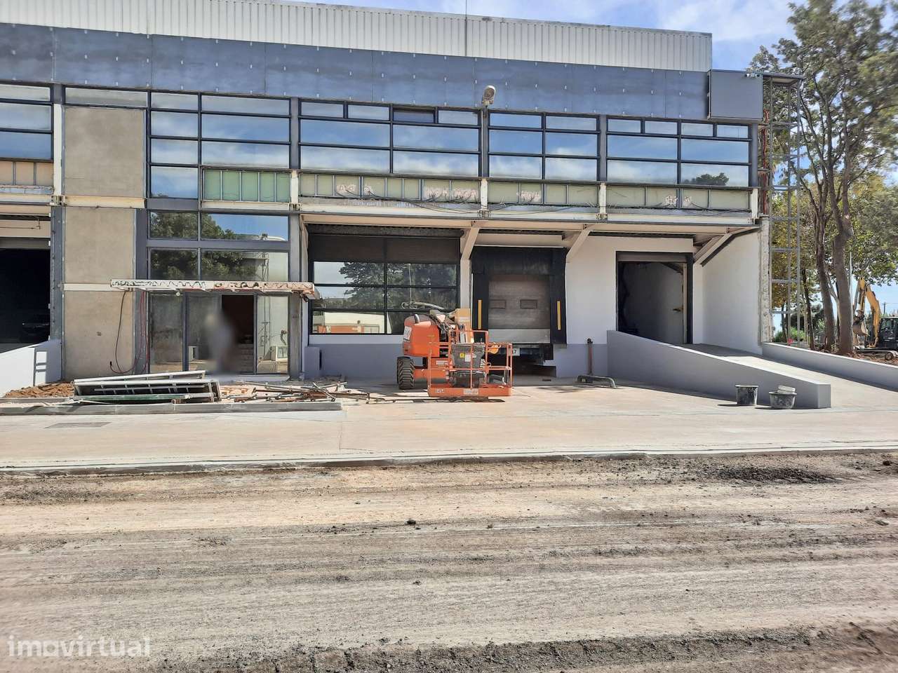 Armazém Alverca Arrendamento | 6.222 m2 | Logística Portugal - Grande imagem: 3/18