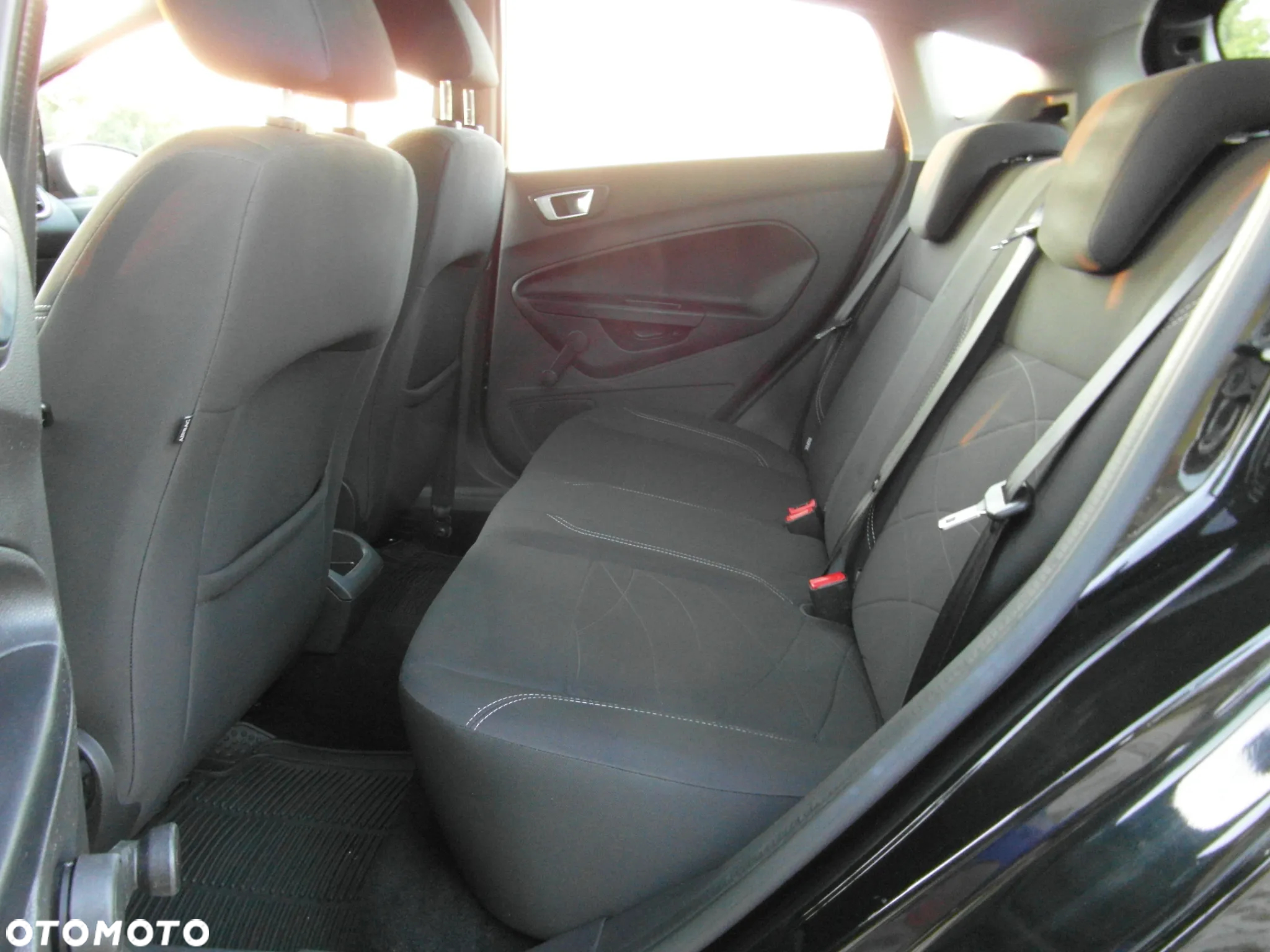 Ford Fiesta 1.25 Silver X - 31