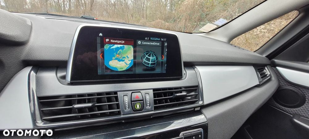 BMW Seria 2 216d Active Tourer - 8