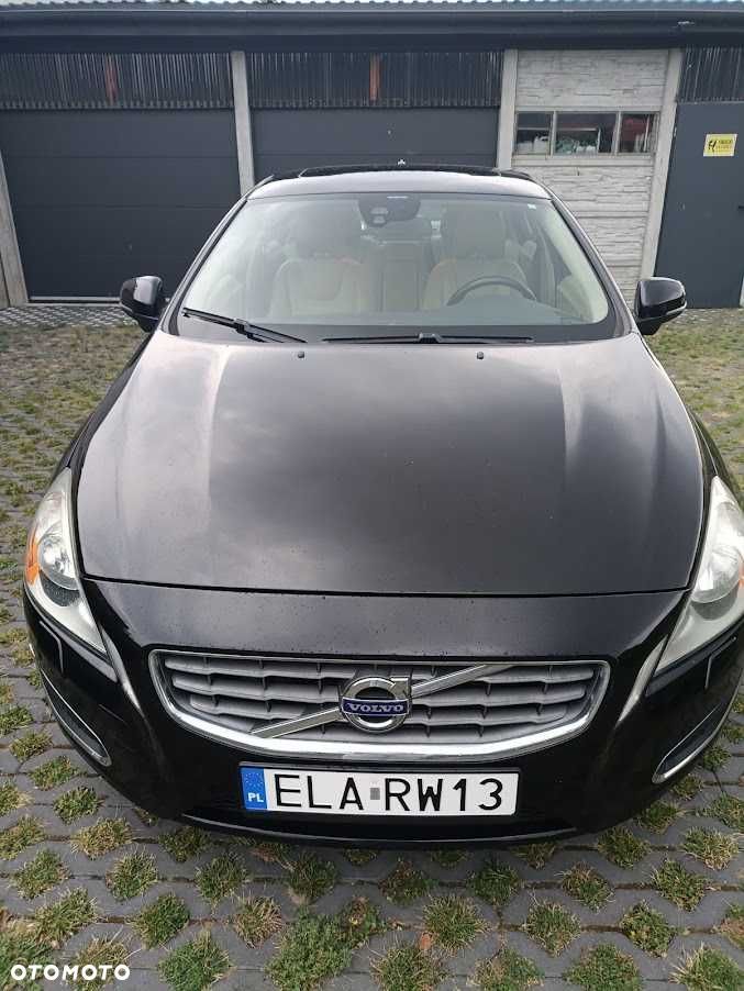Volvo S60 - 4