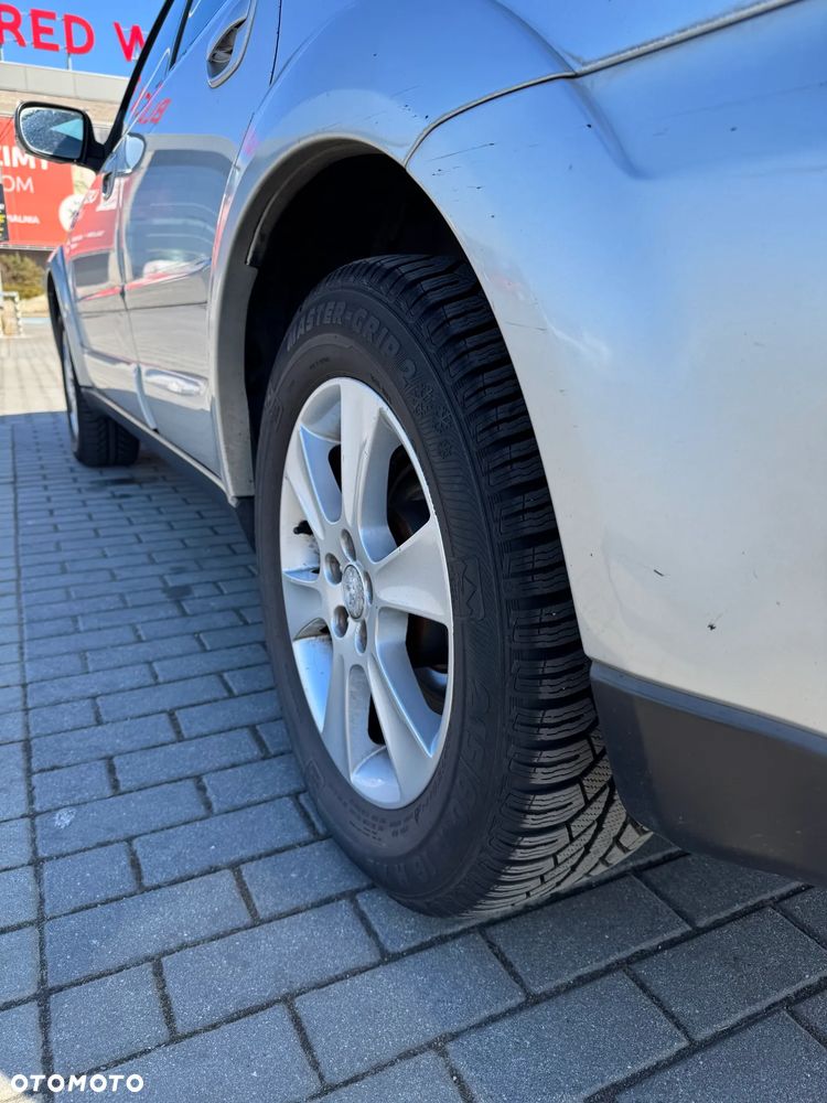 Subaru Outback - 33