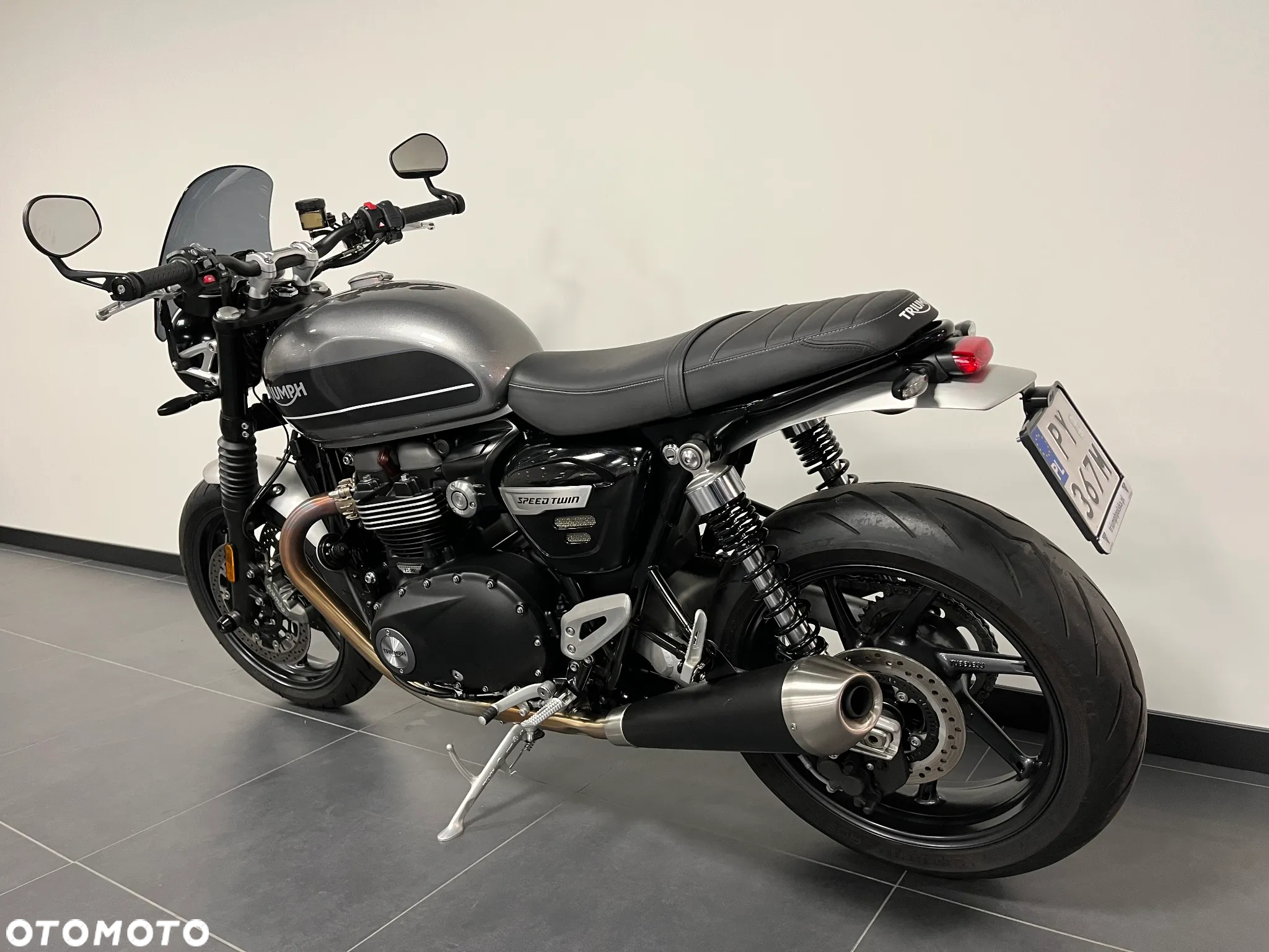 Triumph Speed Twin - 3