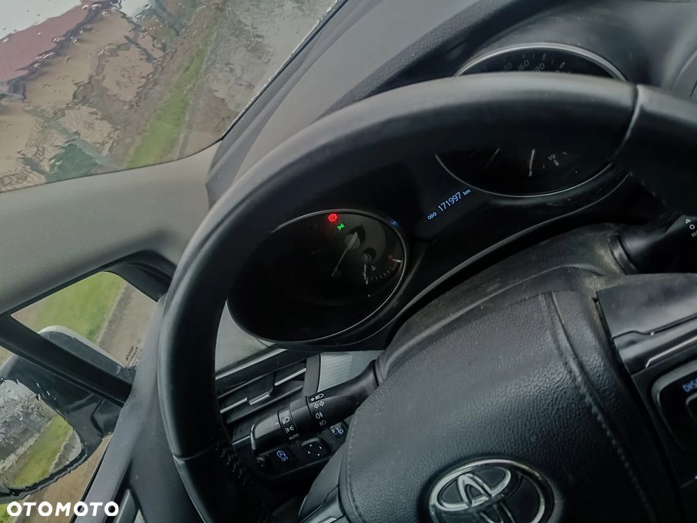 Toyota Avensis 2.0 D-4D Active Business - 22