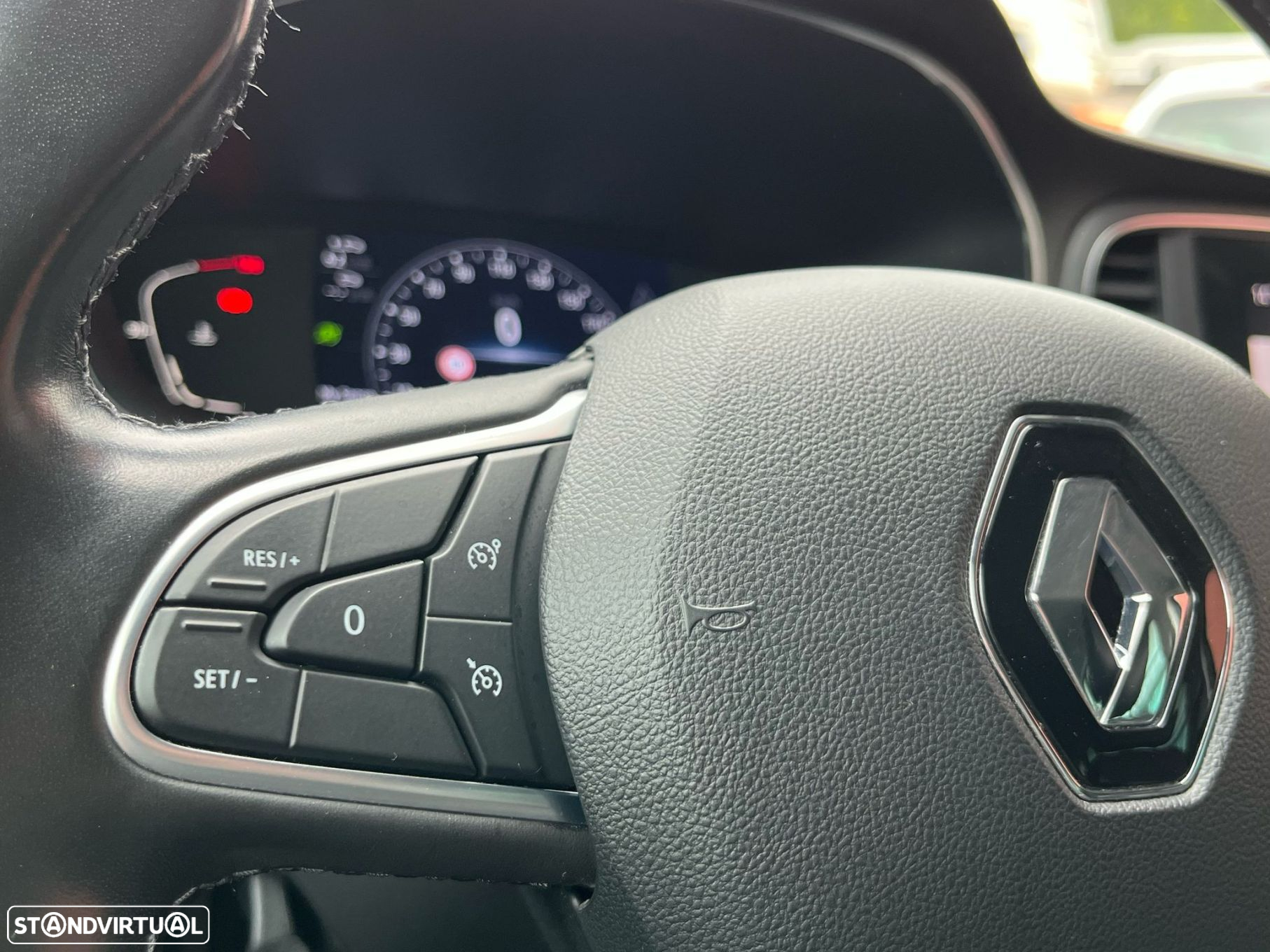 Renault Mégane Sport Tourer 1.5 Blue dCi Limited EDC - 17