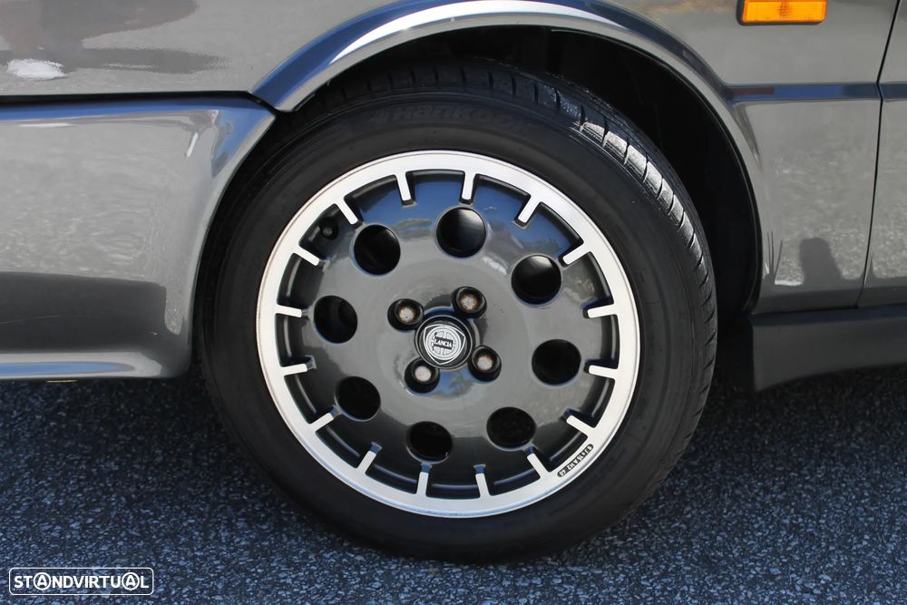 Lancia Delta 1.6 HF Turbo - 19