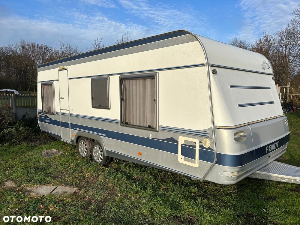 Fendt 650 z dużym przedsionkiem, prysznic - 6