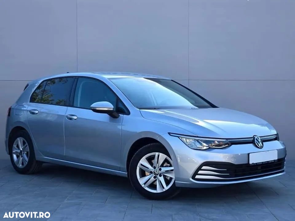 Volkswagen Golf 1.0 eTSI DSG MHEV Life - 2