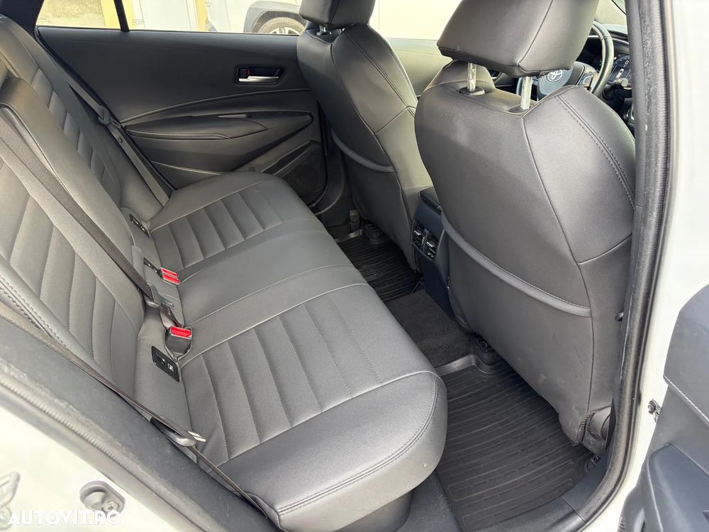 Toyota Corolla 1.8 Hybrid Touring Sports Business Edition - 26