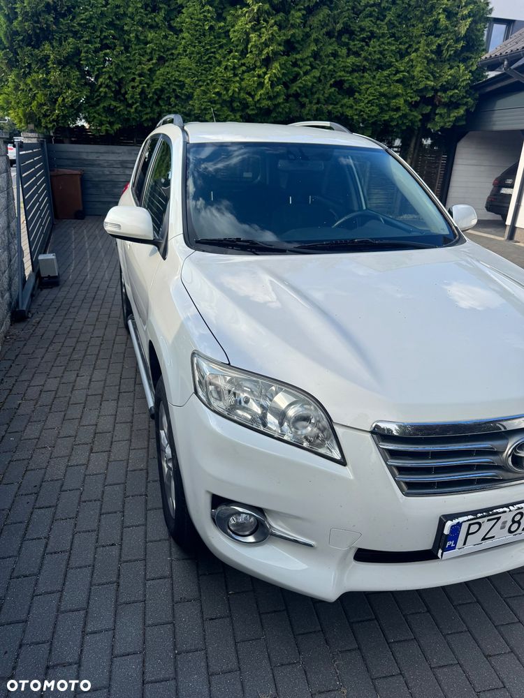 Toyota RAV4 2.2 D-4D Premium - 5