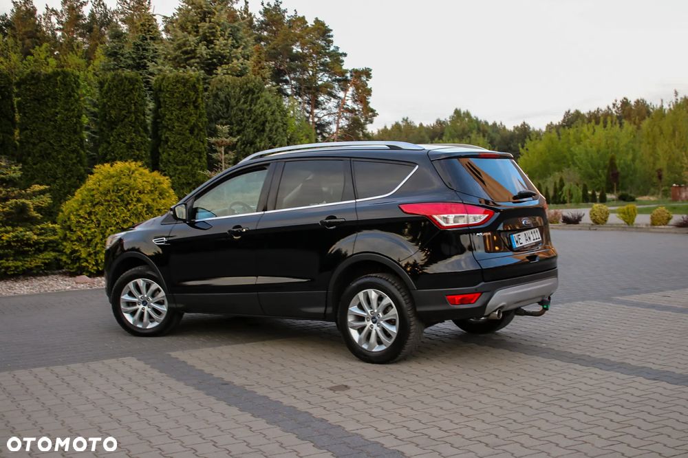 Ford Kuga 2.0 TDCi 2x4 Titanium - 15