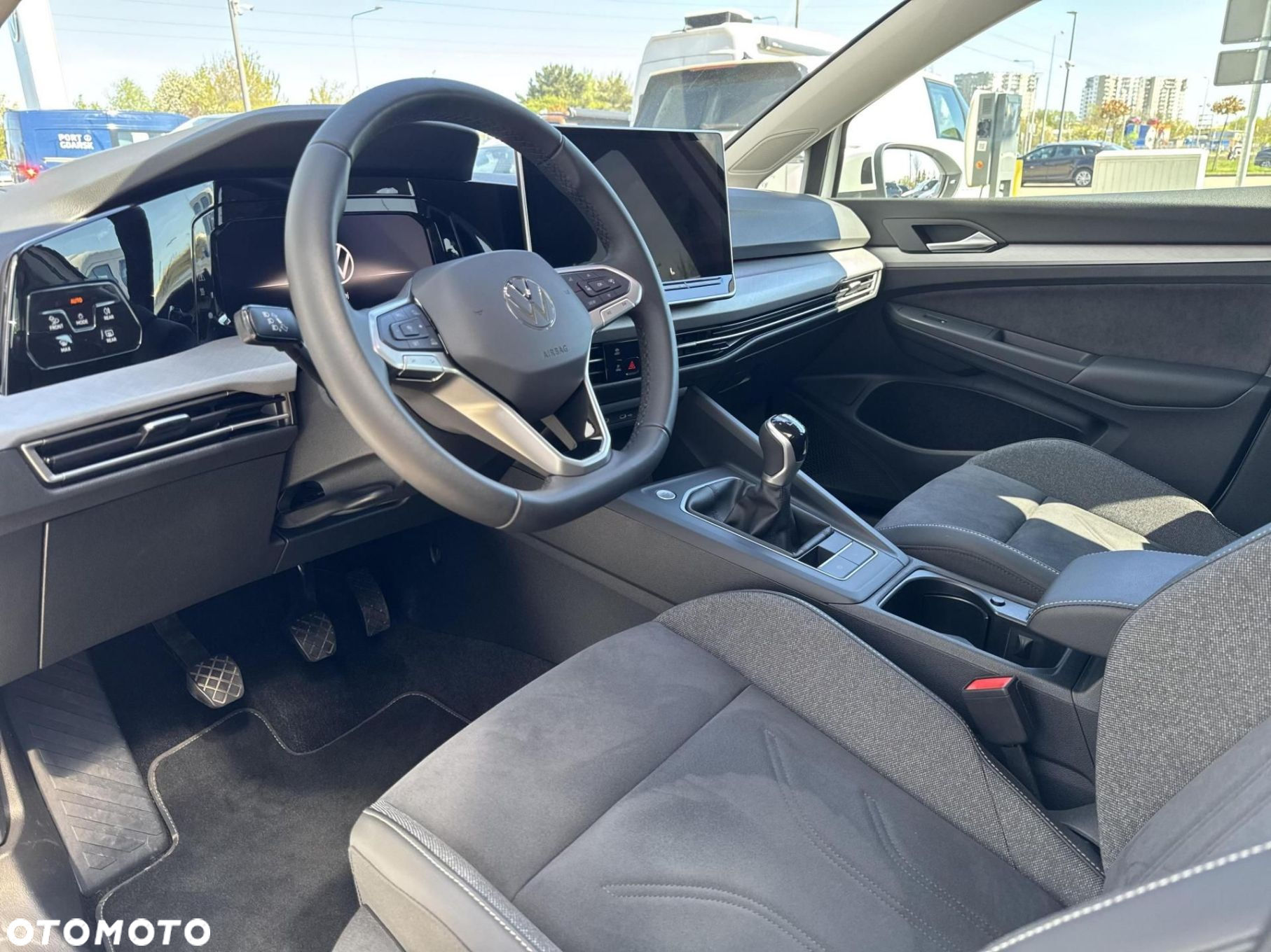 Volkswagen Golf VIII 1.5 TSI Life - 10