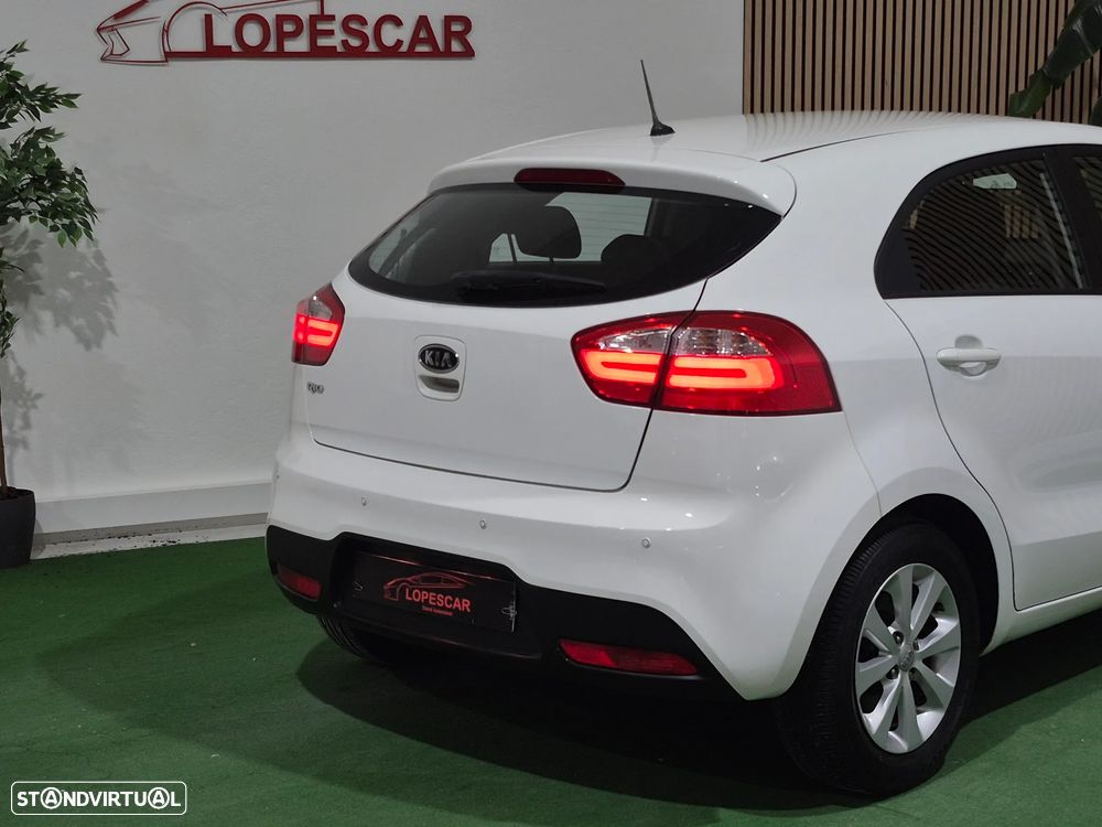 Kia Rio 1.2 CVVT LX - 6