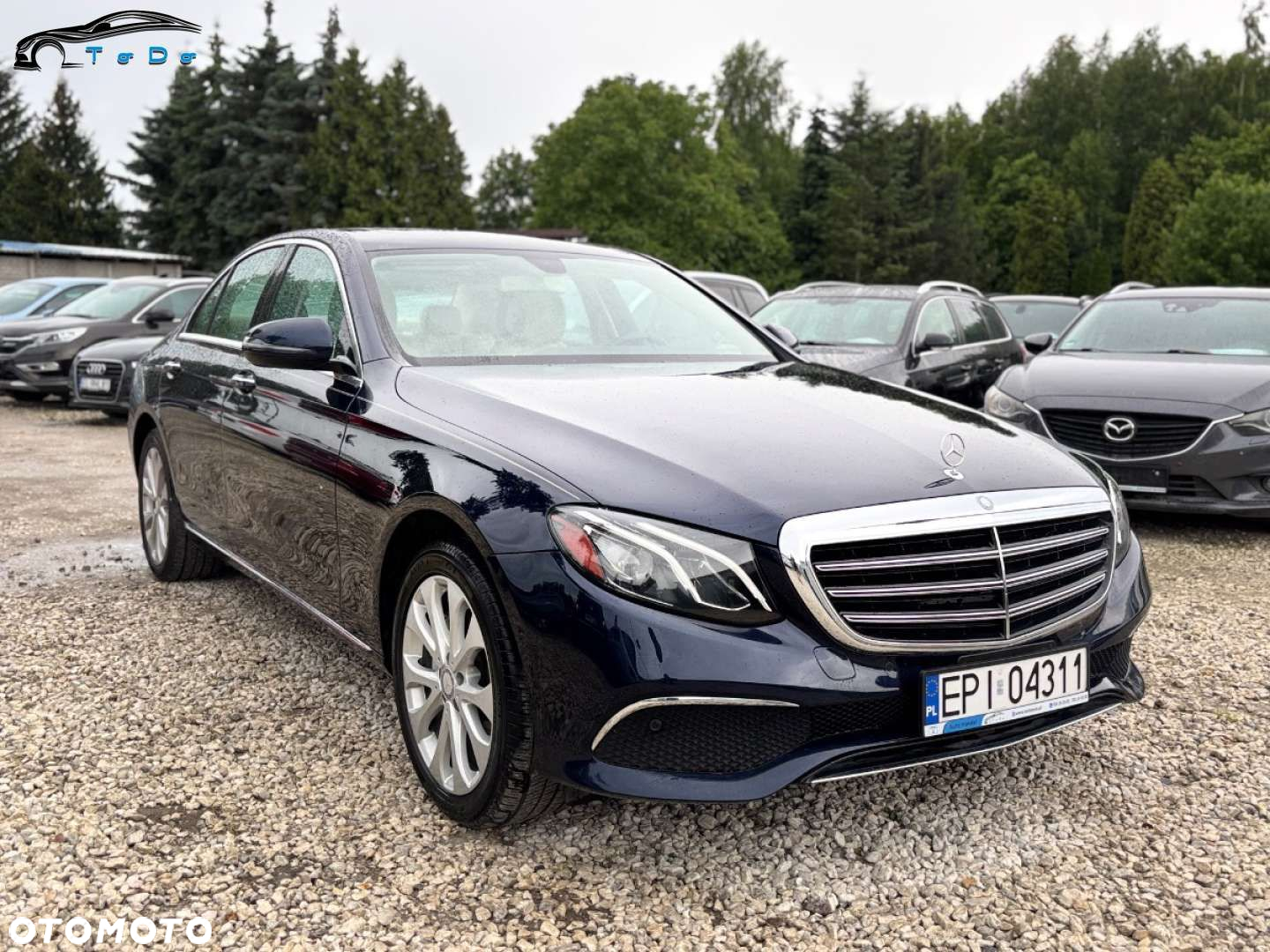 Mercedes-Benz Klasa E 300 9G-TRONIC - 8