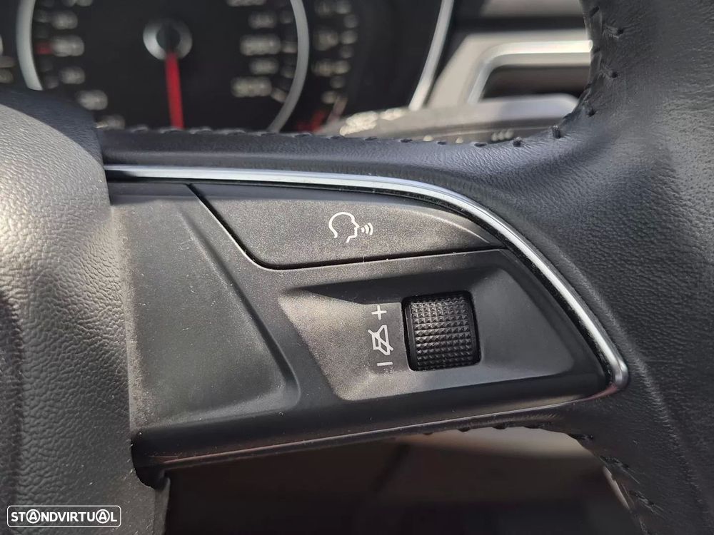 Audi A4 2.0 TDI Advance - 16