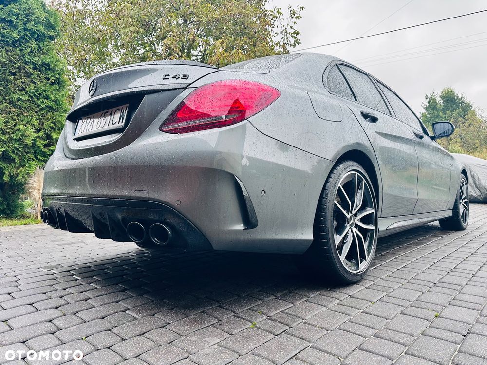 Mercedes-Benz Klasa C AMG 43 4Matic 9G-TRONIC - 2