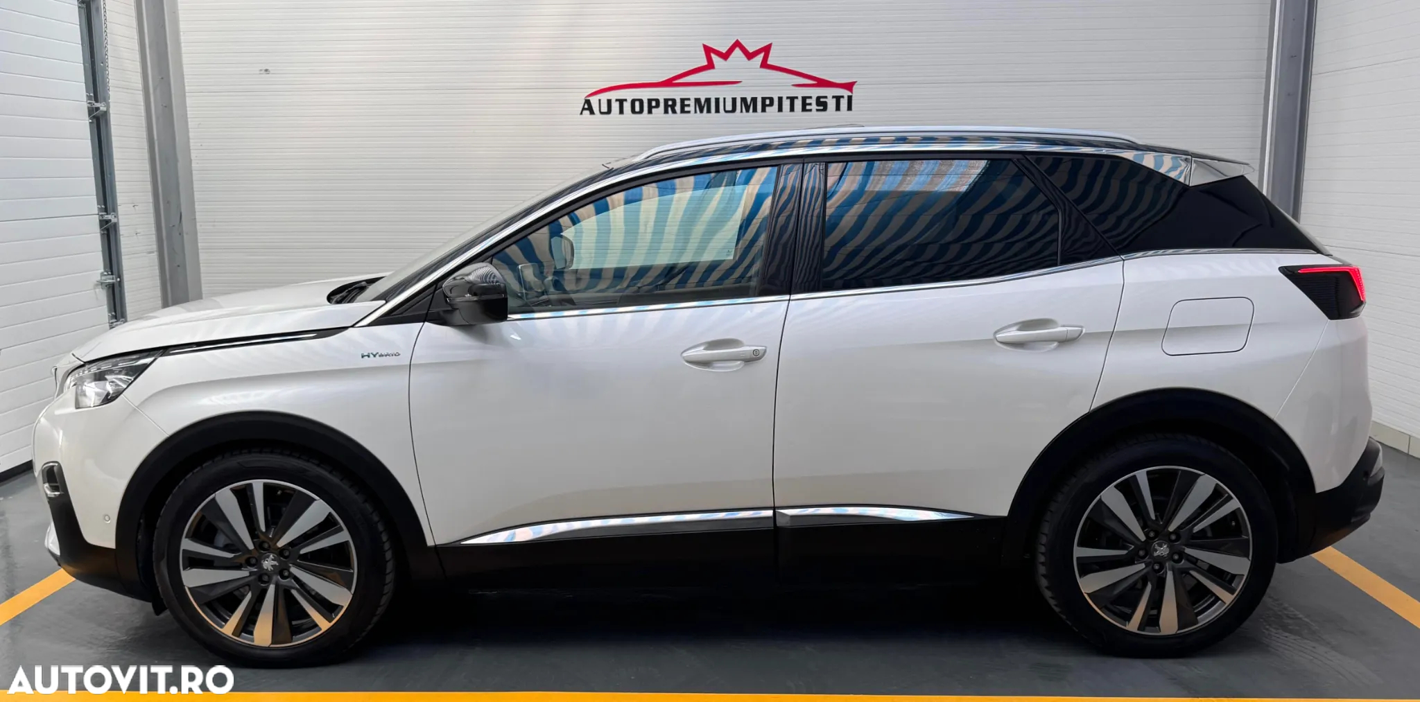 Peugeot 3008 Plug-In Hybrid 225 e-EAT8 GT - 19
