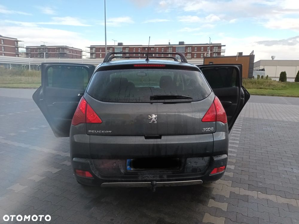 Peugeot 3008 HDi FAP 110 Premium - 6