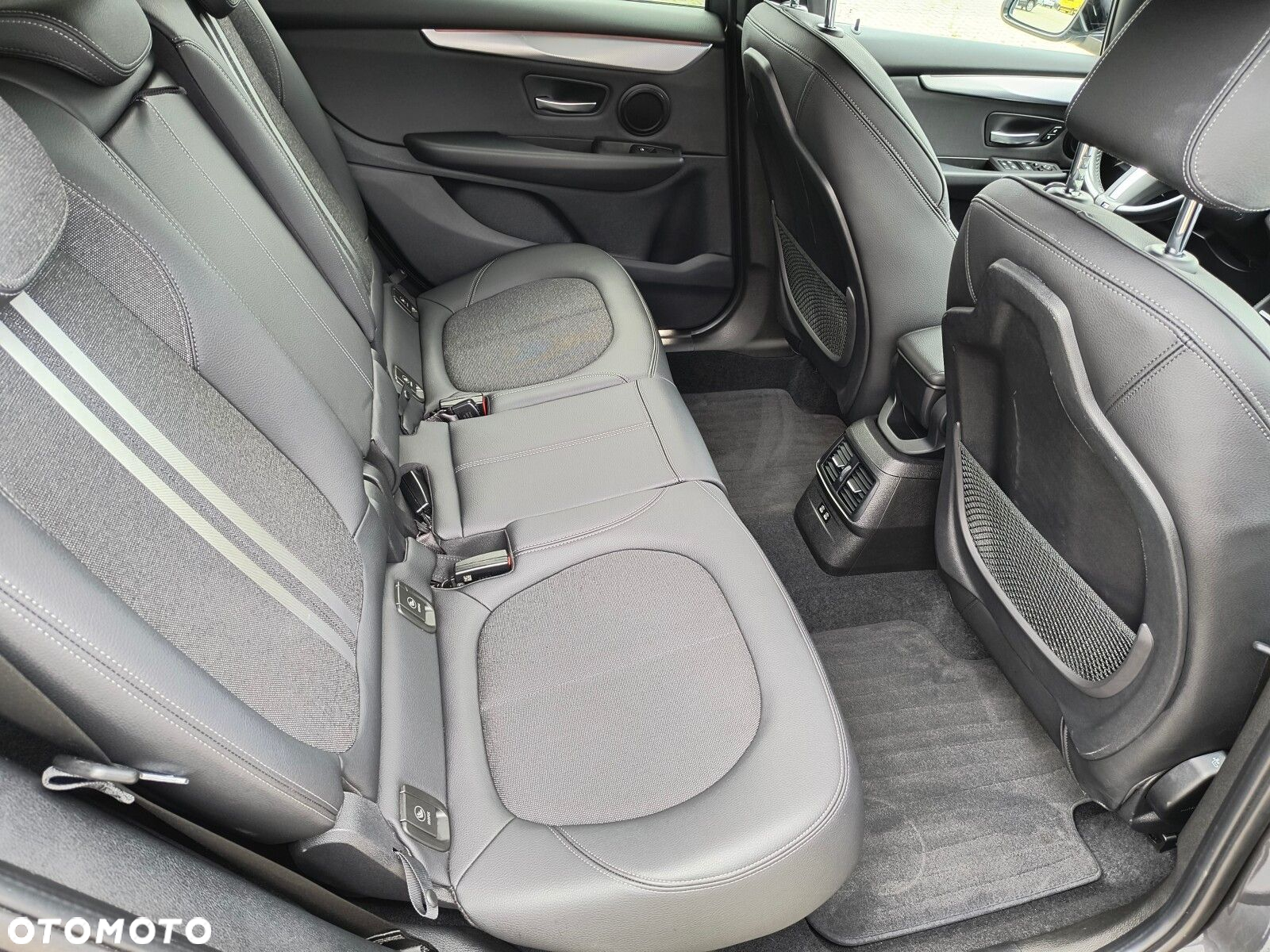 BMW Seria 2 218i M Sport - 30