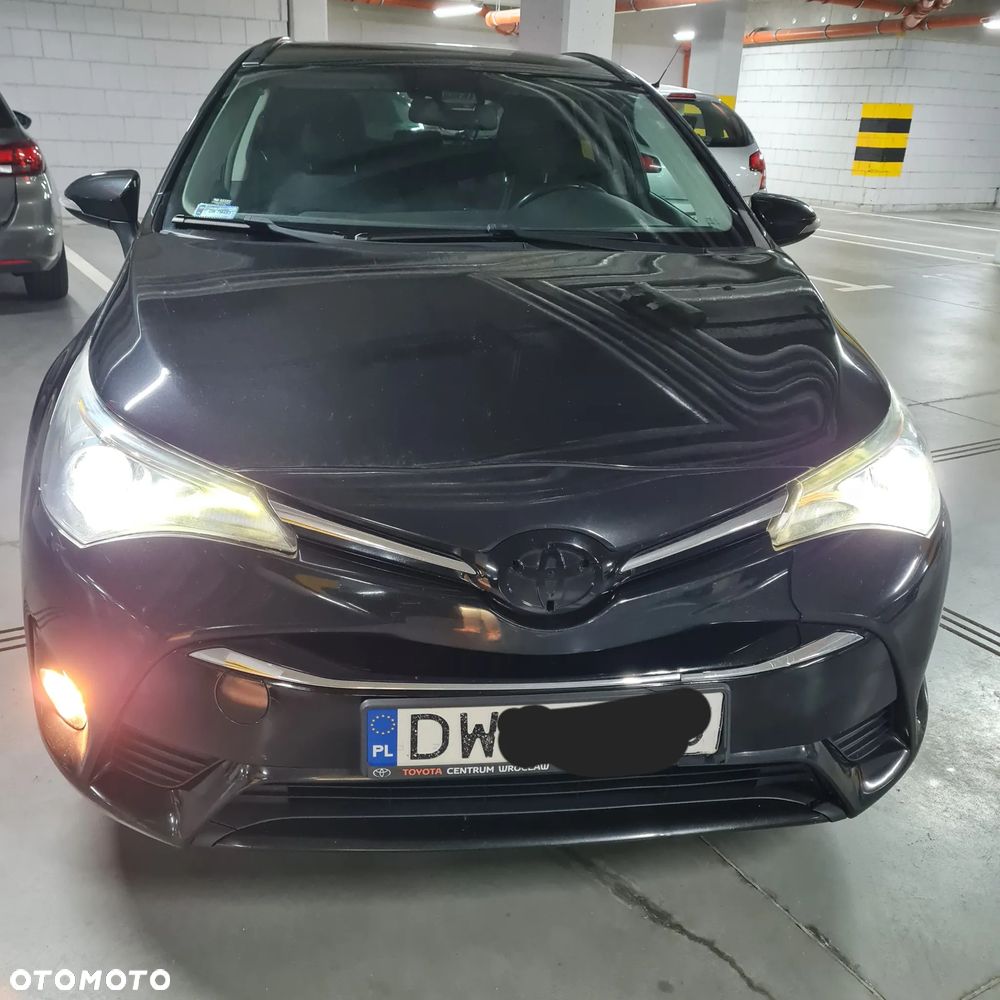 Toyota Avensis 1.8 Premium MS - 4