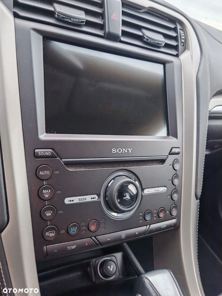 Ford Mondeo 2.0 Hybrid Vignale - 16