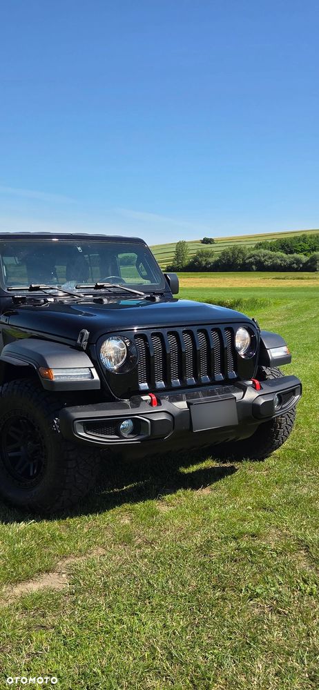 Jeep Wrangler - 2