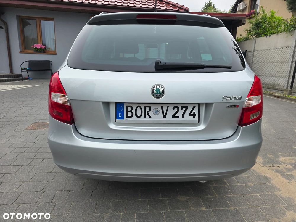 Skoda Fabia 1.2 12V Family Plus - 5