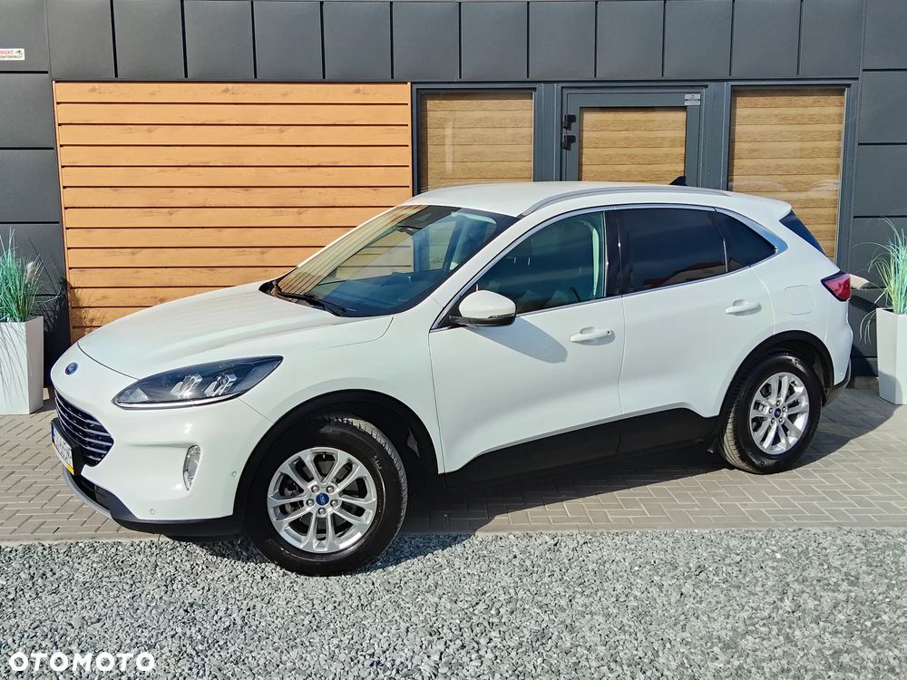 Ford Kuga 2.0 EcoBlue 4x4 TITANIUM - 2
