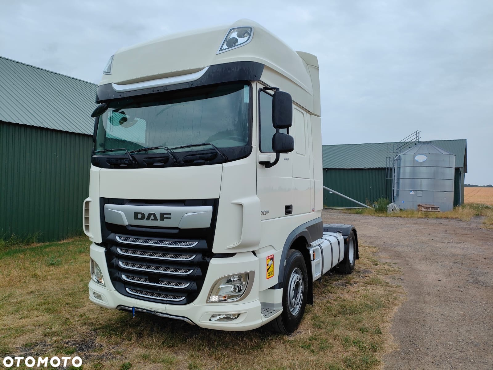 DAF XF - 8