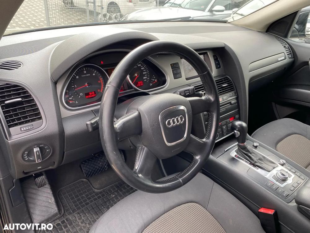 Audi Q7 - 17