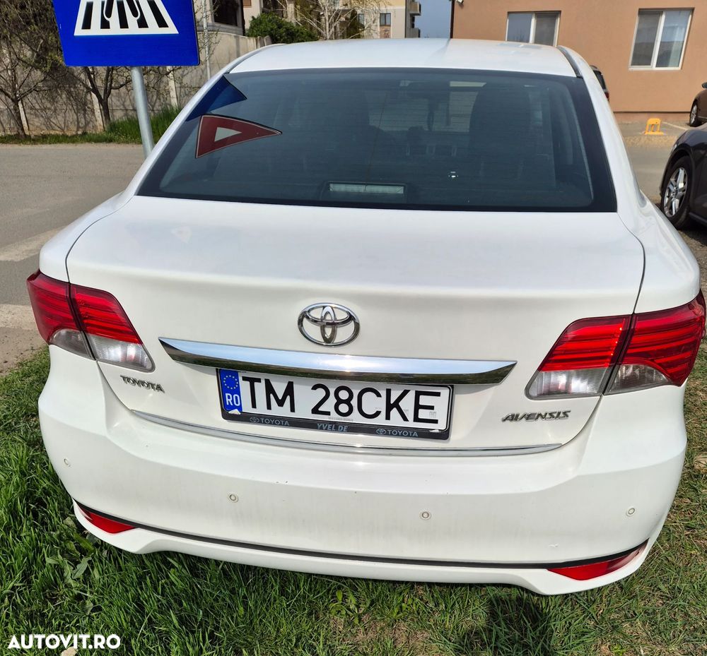 Toyota Avensis 2.2 D-CAT Luxury Aut. (consola argintie) - 8