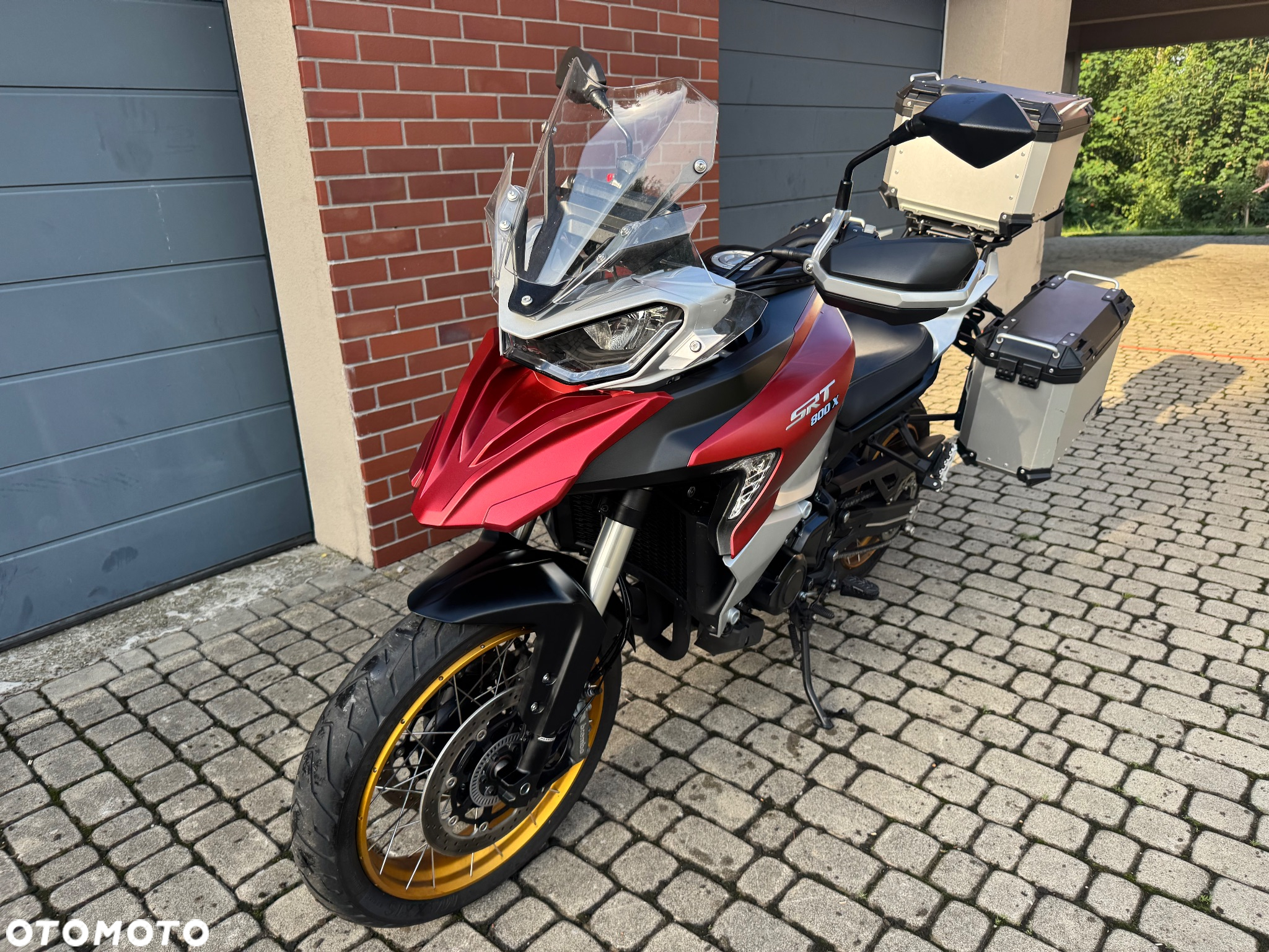 QJMOTOR SRT 800SX - 7